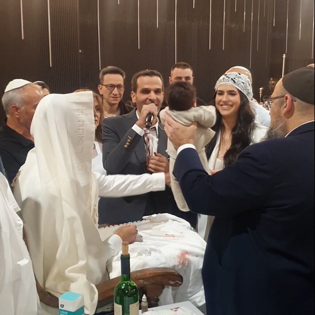 פייטן זמר לברית מילה עם מוהל לברית